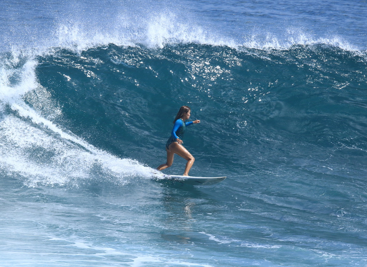 Surfing Nha Trang - Single Fin Surf School